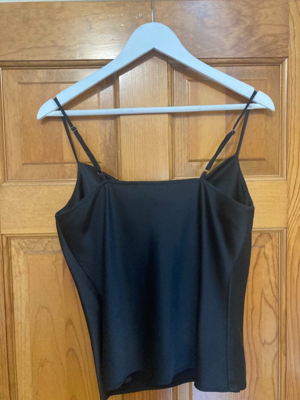 Banana Republic Silky Black Cowl Neck Camisole Size XS - Picture 3 of 6